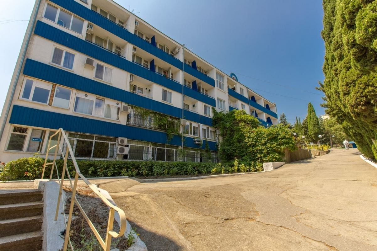 general-main-building