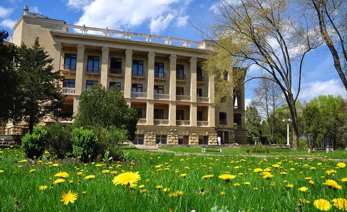 general-main-building