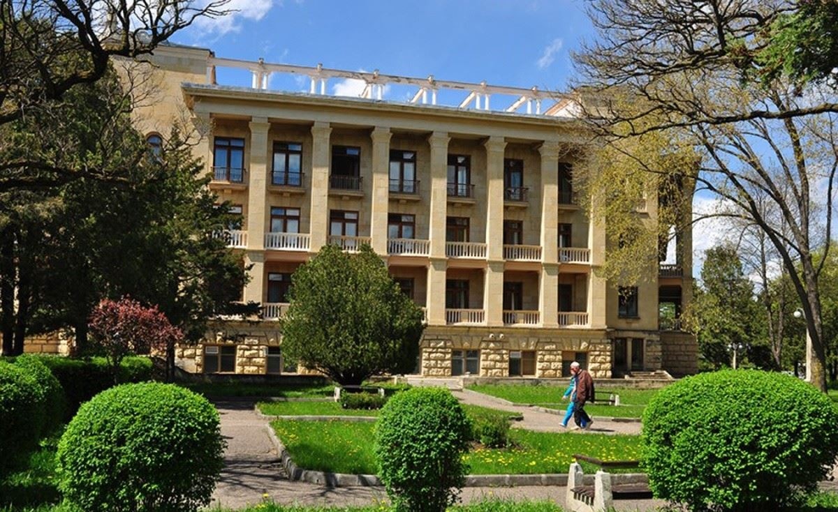 general-main-building