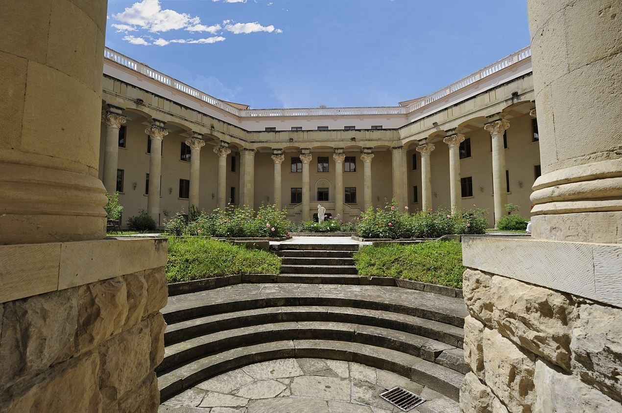 general-main-building