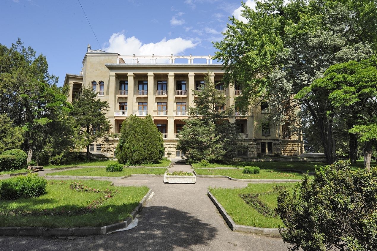 general-main-building