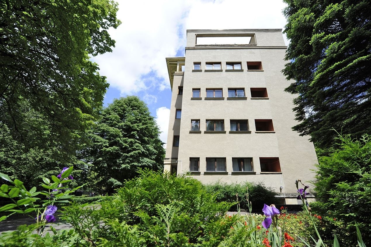 general-main-building