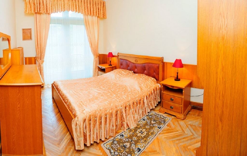 rooms-2-mest-2-komn-luxe