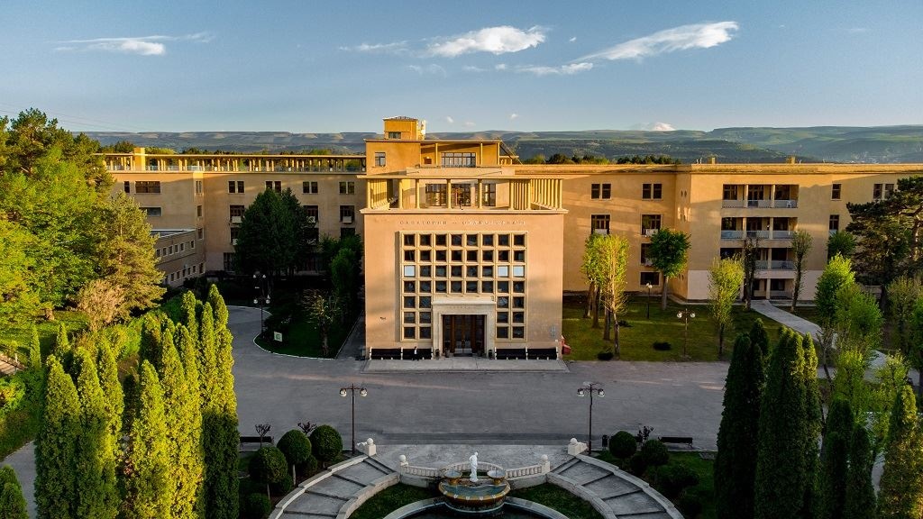 general-main-building