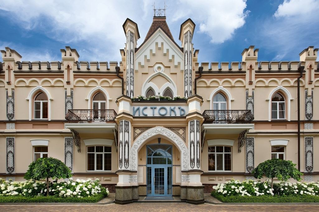 general-main-building