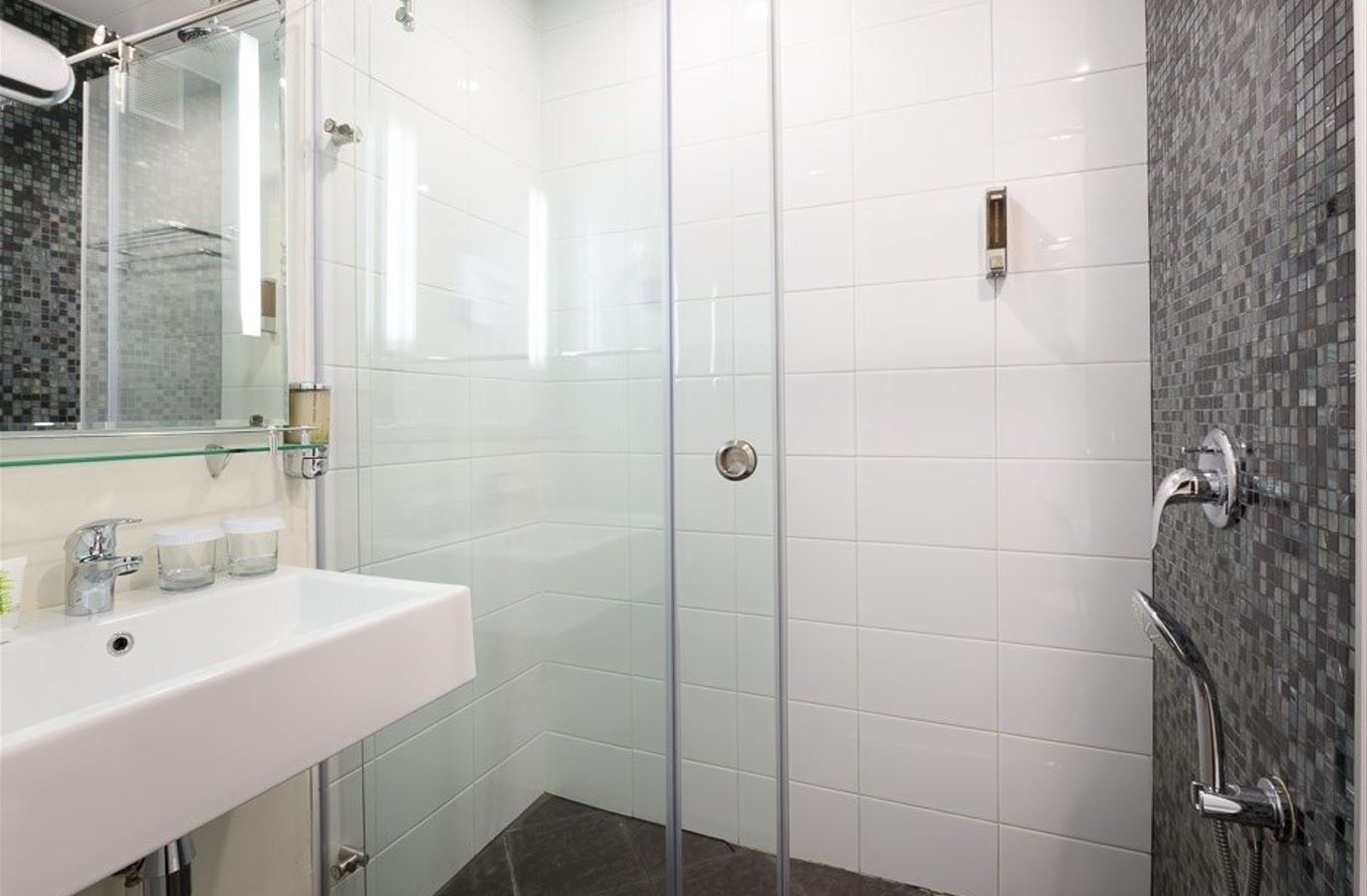 rooms-1местный-номер-стандарт-вид-во-двор