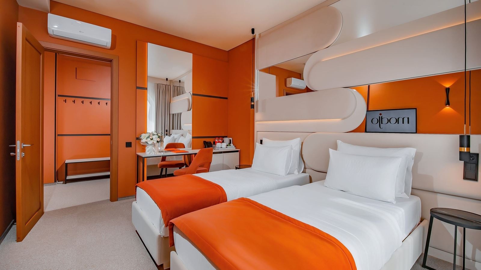rooms-2-room-family