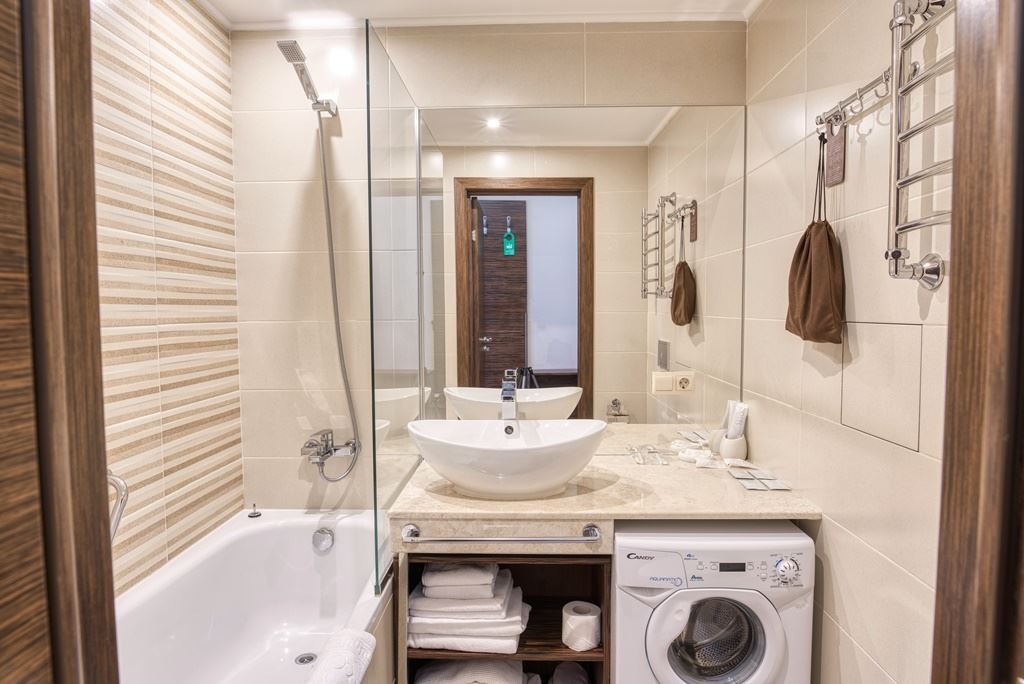 rooms-apart-balc-kitch-sea