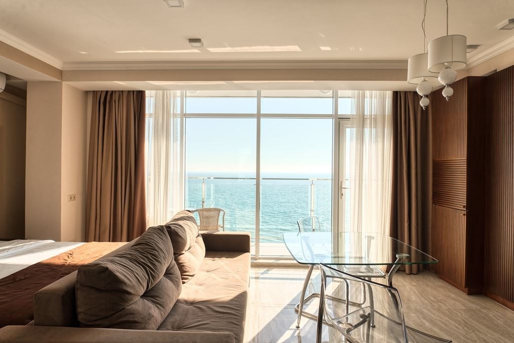 rooms-deluxe-sea-view