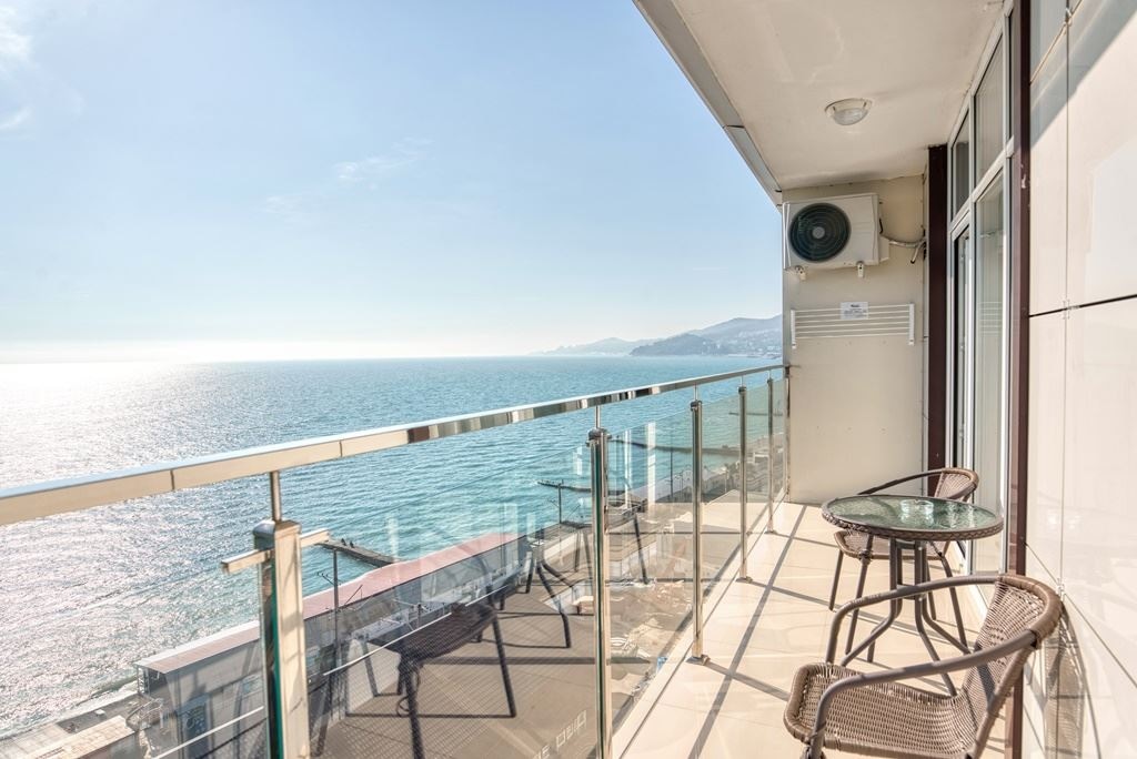 rooms-deluxe-sea-view