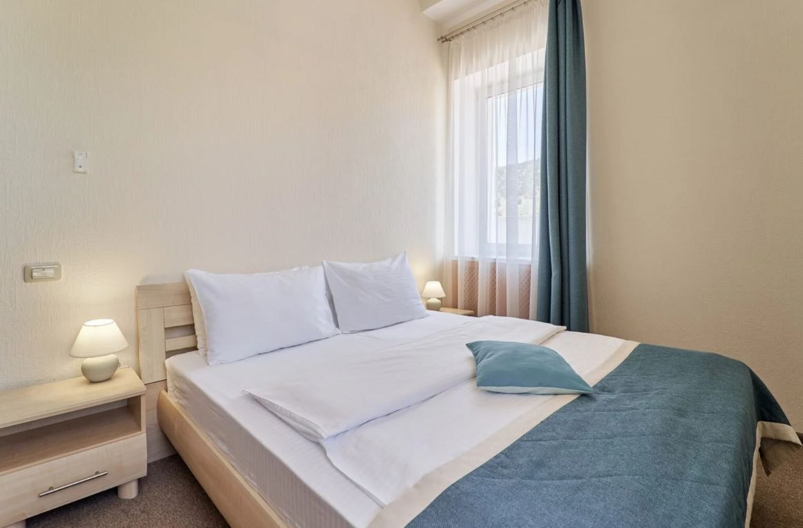 rooms-room-standard-typed