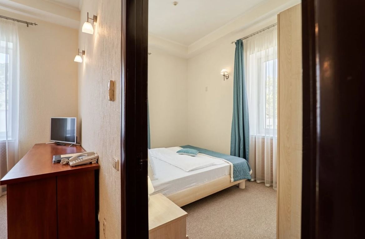 rooms-room-standard-typed