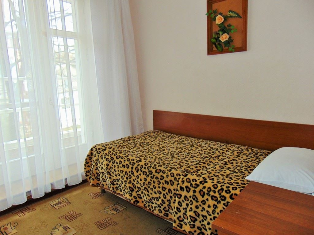 rooms-1-mest-ekonom-3-kategoriya