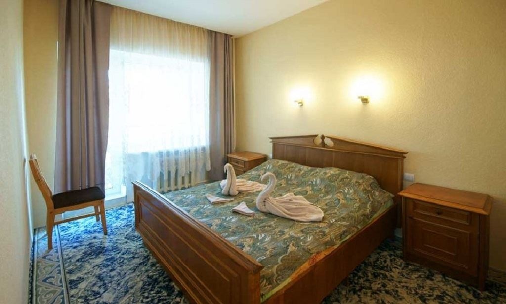 rooms-room-standart-tupea