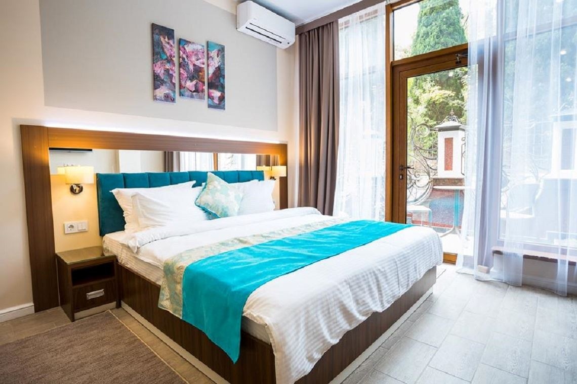 rooms-room-standard-panoramaview