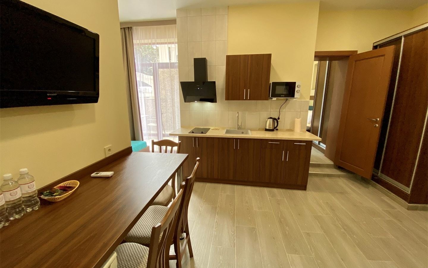 rooms-2-room-stydio-b