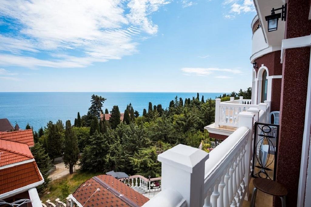 rooms-полулюкс-семейныйвид-на-море-а