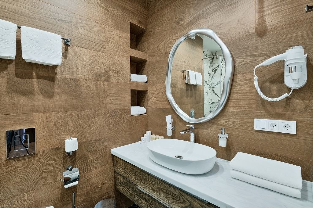 rooms-2--luxe-imperial