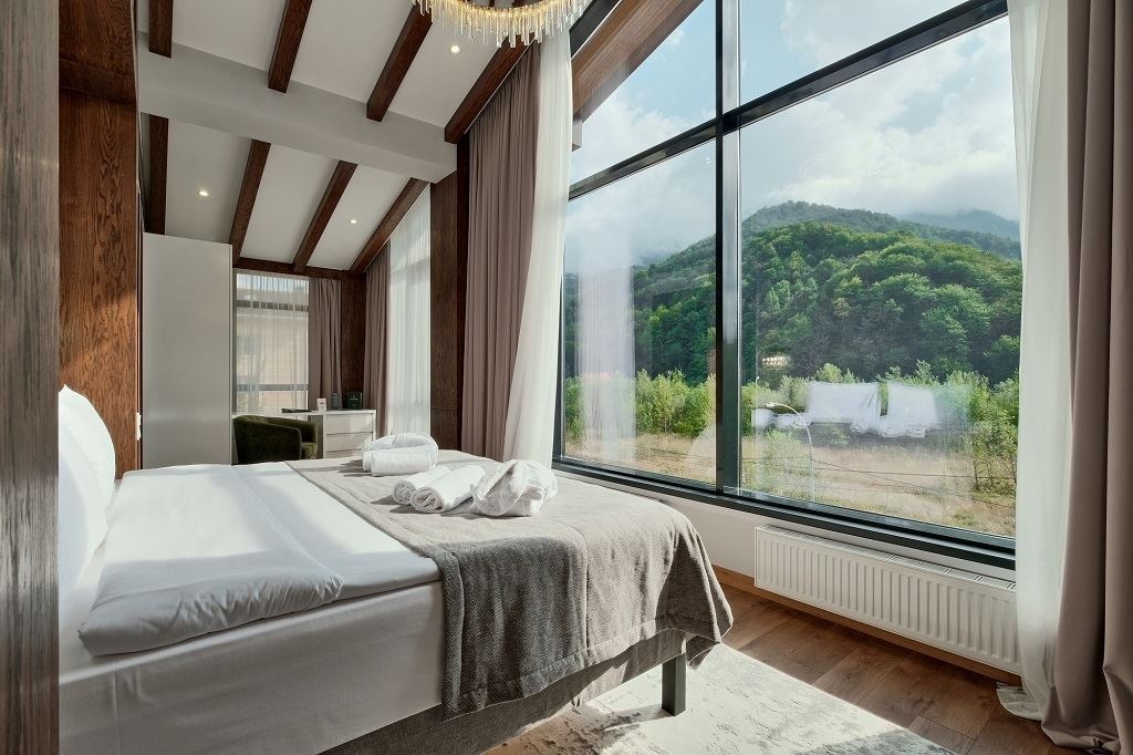 rooms-2--luxe-imperial