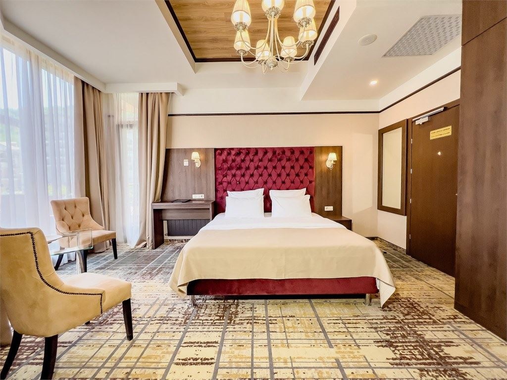 rooms-delux-with-balcony