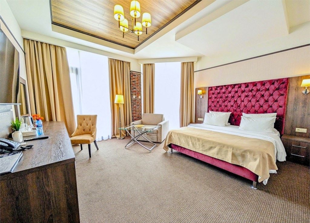 rooms-family-delux-with-balcony