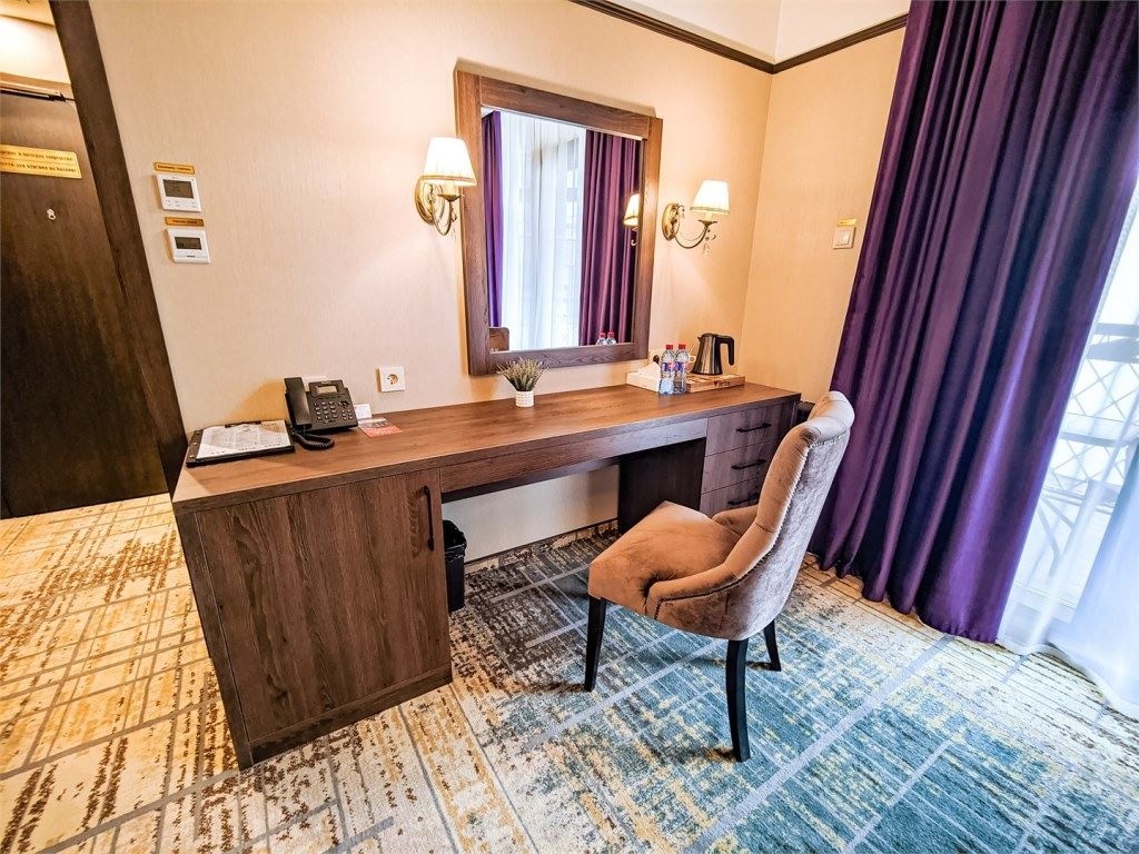 rooms-famely-delux-with-balcony-2