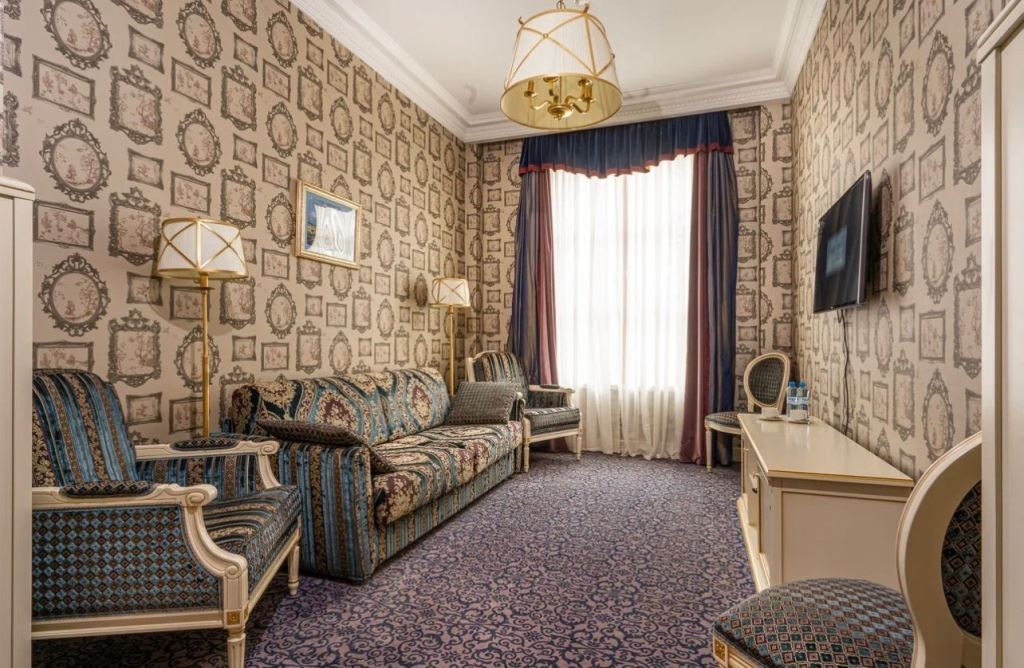 general-main-building