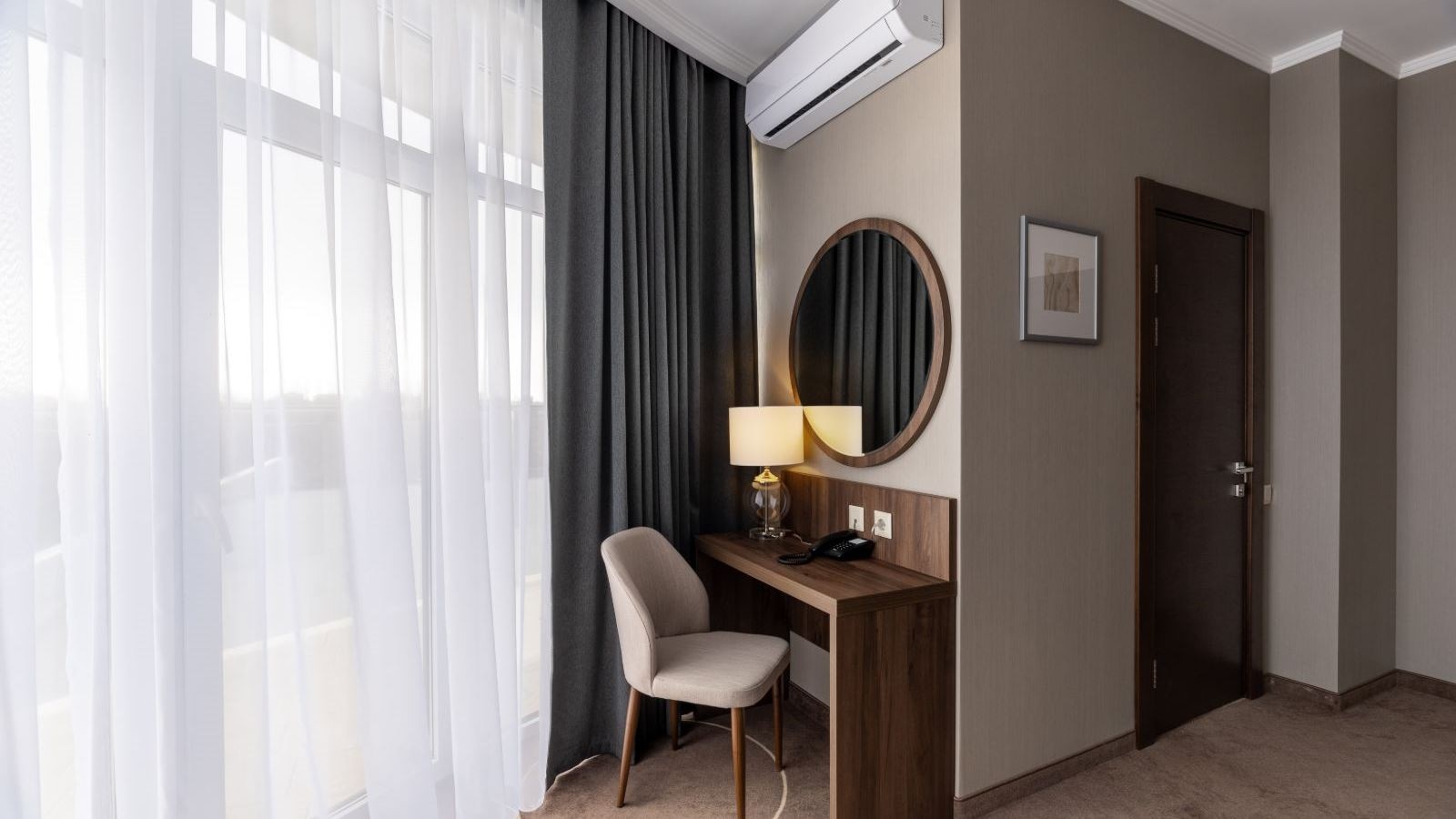 rooms-family-room-standard