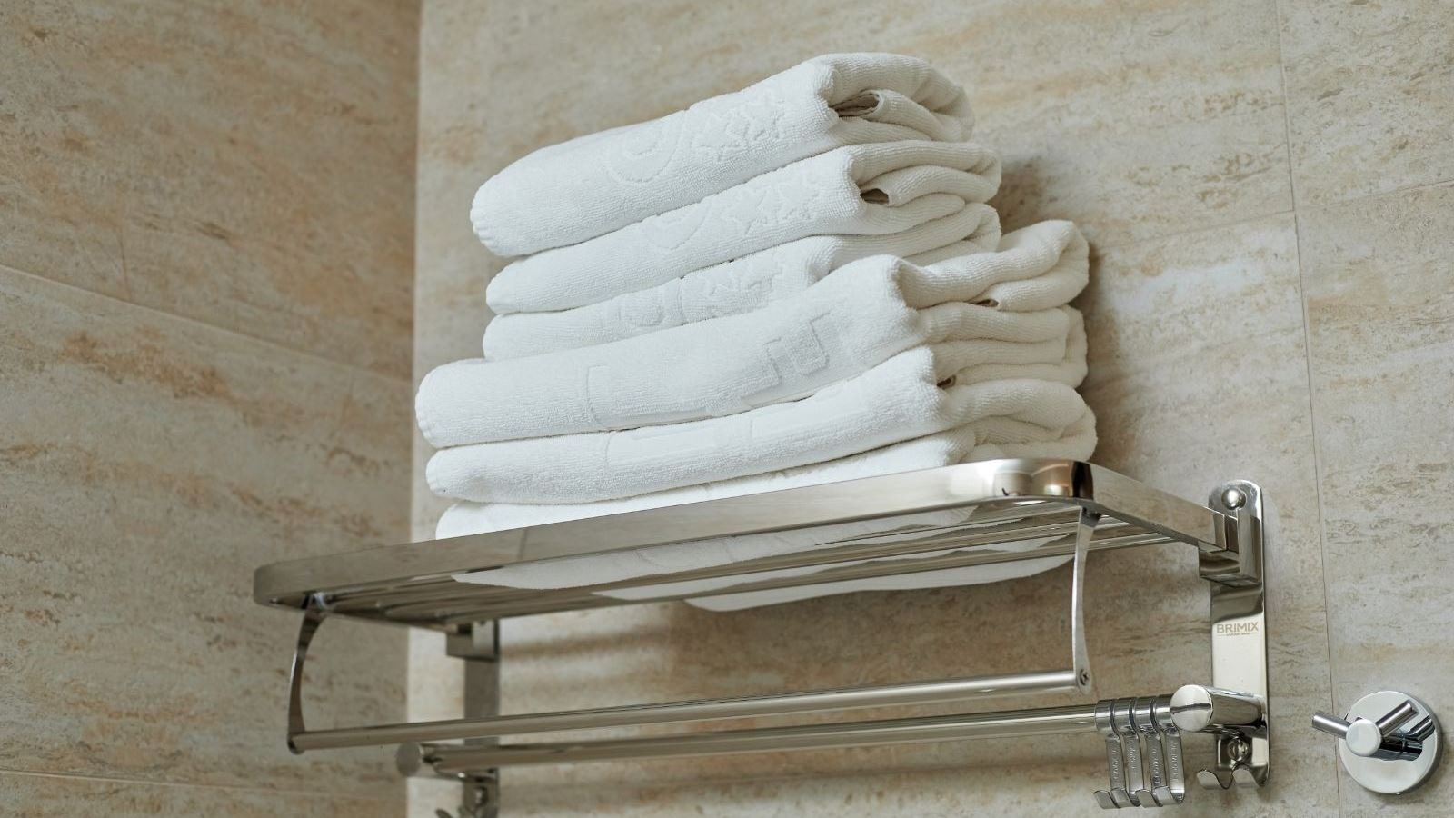 rooms-room-family-1-bedroom