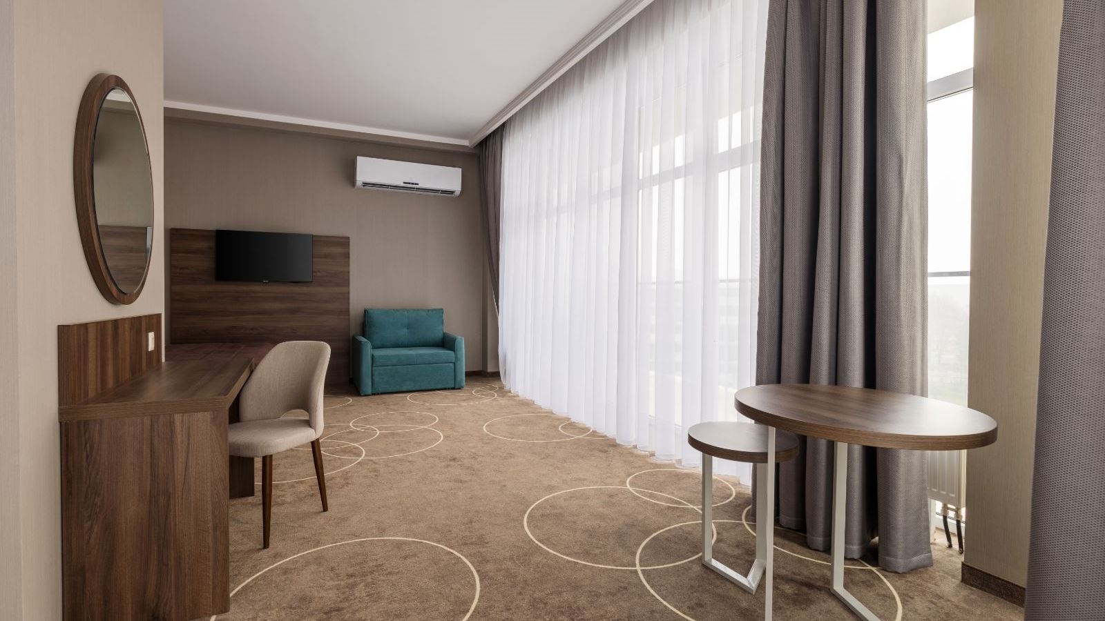 rooms-suite-junior-2-bedrooms