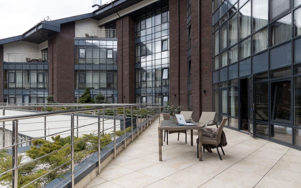 rooms-comfort-terrace