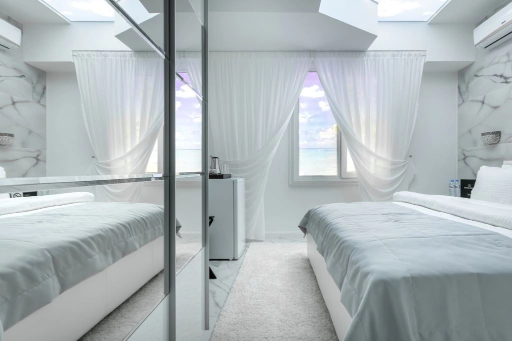 rooms-superior-bez-okna