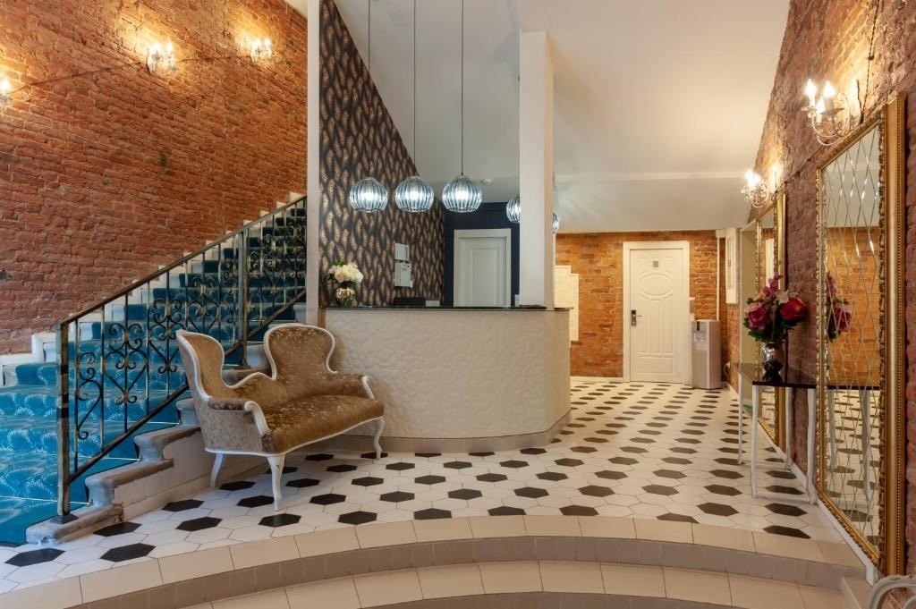 general-main-building