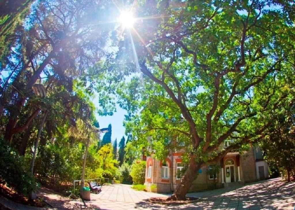 general-main-building