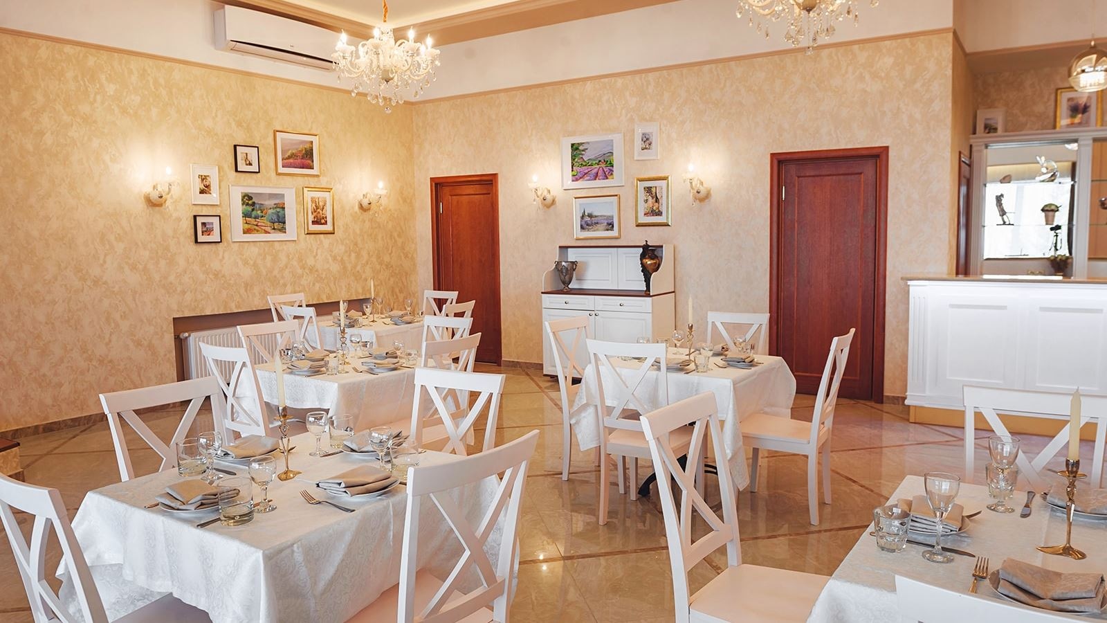 restaurants-restoran