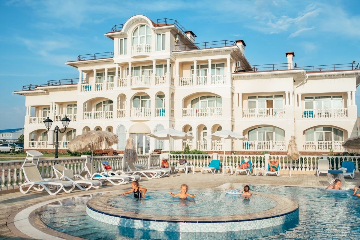 general-main-building