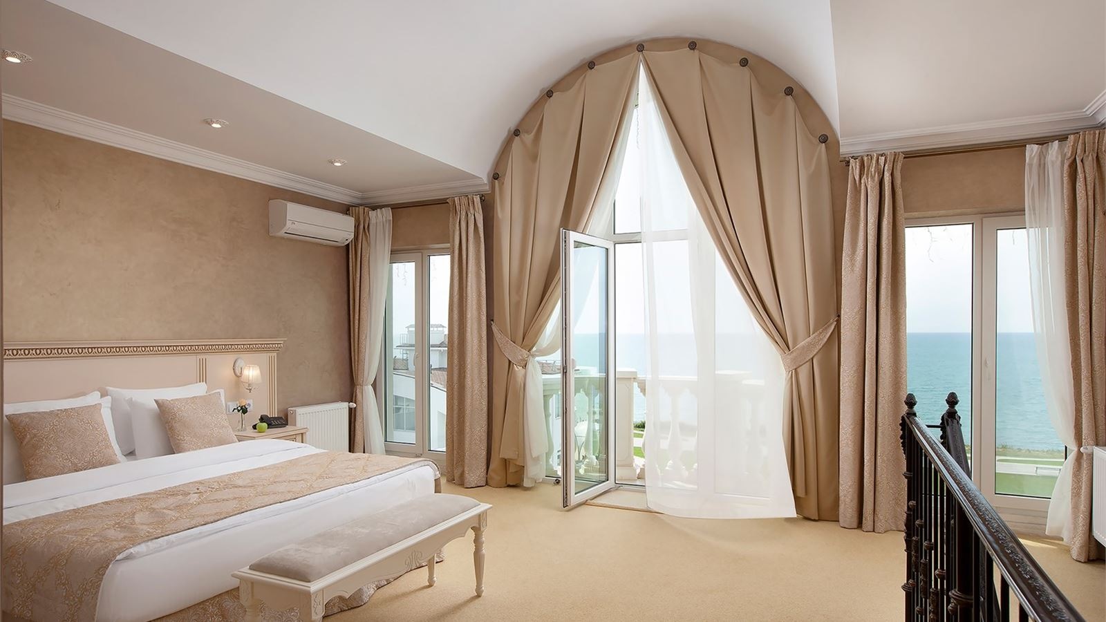 rooms-двухэтажный-люкс