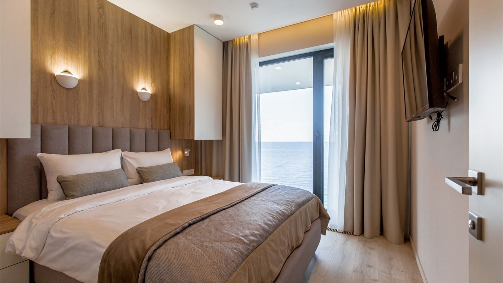 rooms-grand-dulux-sea