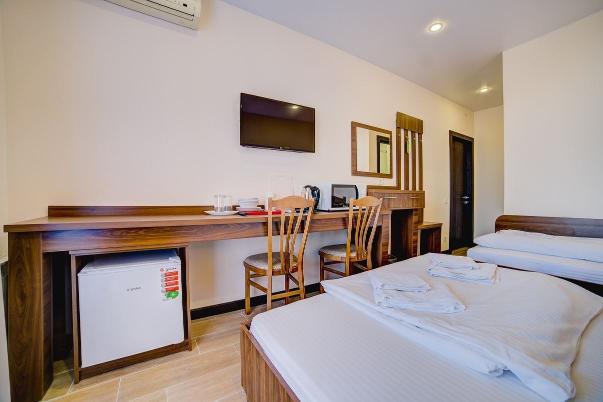 rooms-dbl-standart-with-balcon