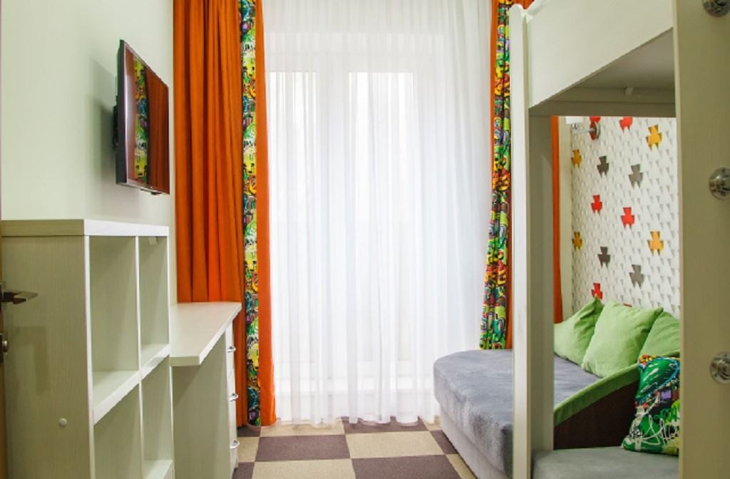 rooms-4bed-family-building-2