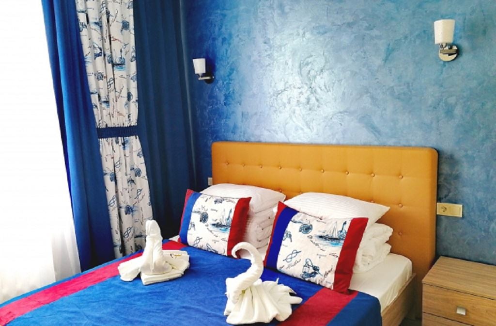 rooms-2bed-2-categories-404-405