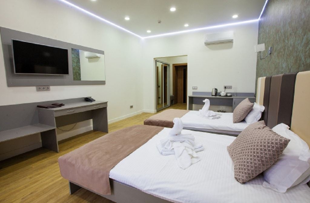 rooms-2bed-superior-31-m2-building-2