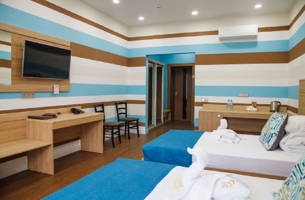 rooms-2bed-superior-31-m2-building-2