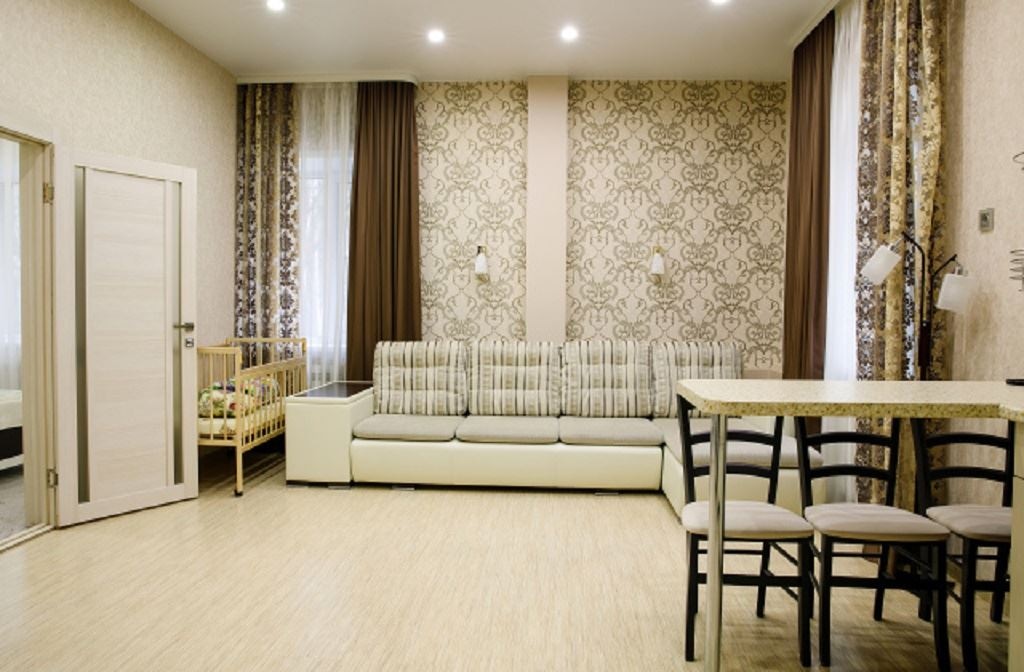 rooms-4bed-family-building-1