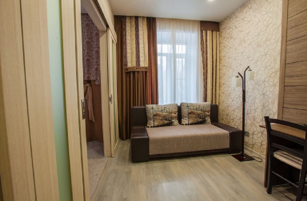 rooms-2bed-suite-building-1