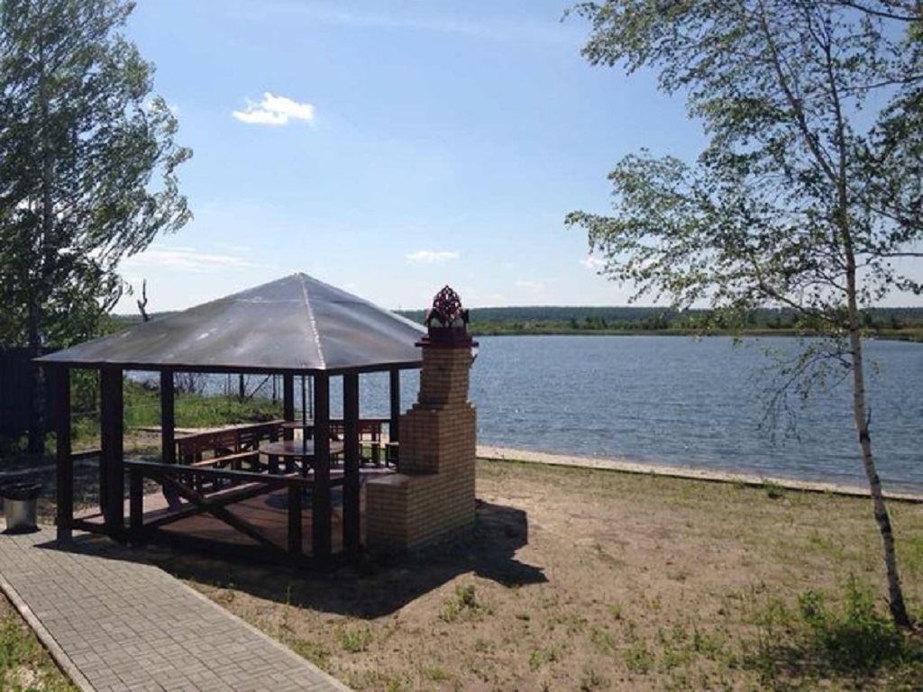 rooms-8bed-cottage-by-the-lake2