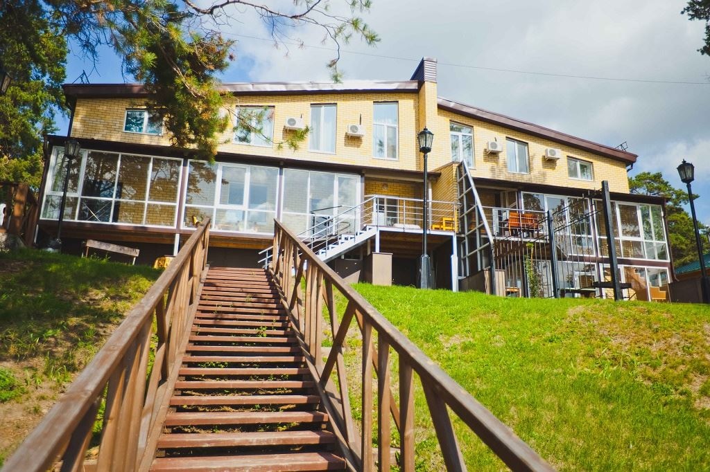 rooms-12bed-cottage-manor2