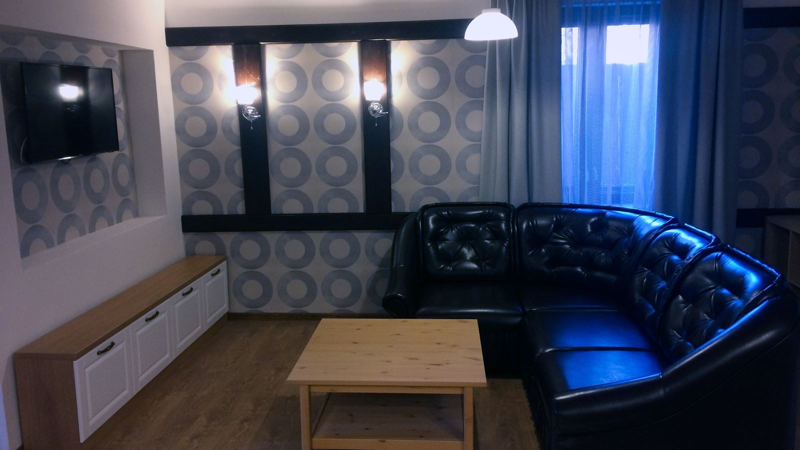 rooms-4bed-cottage-manor3