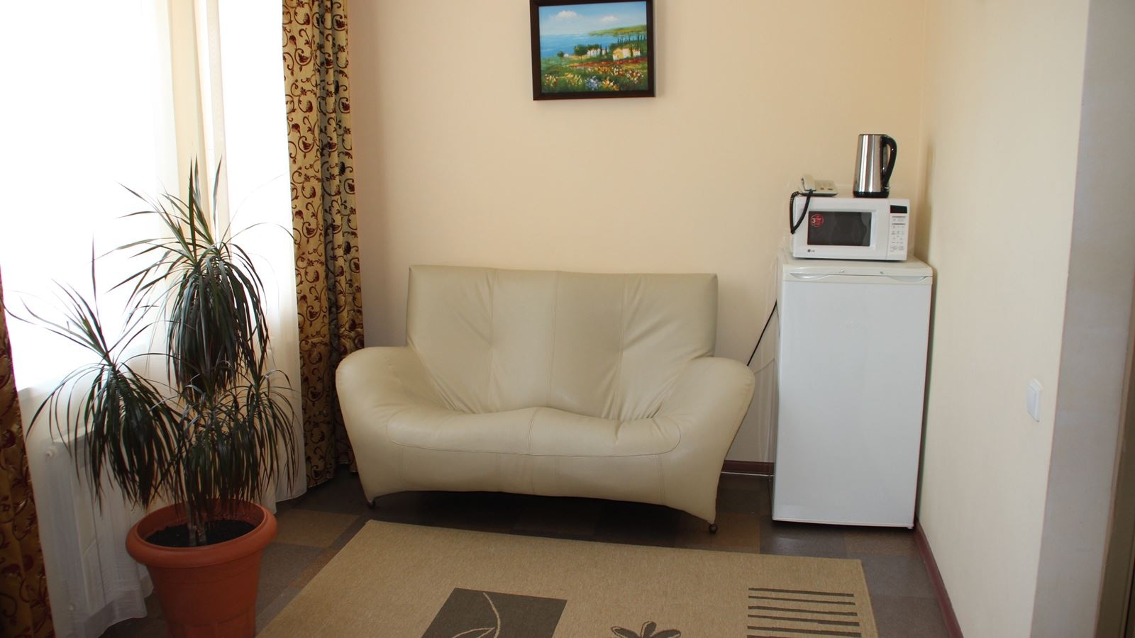 rooms-2bed-2room-spa-hotel-source