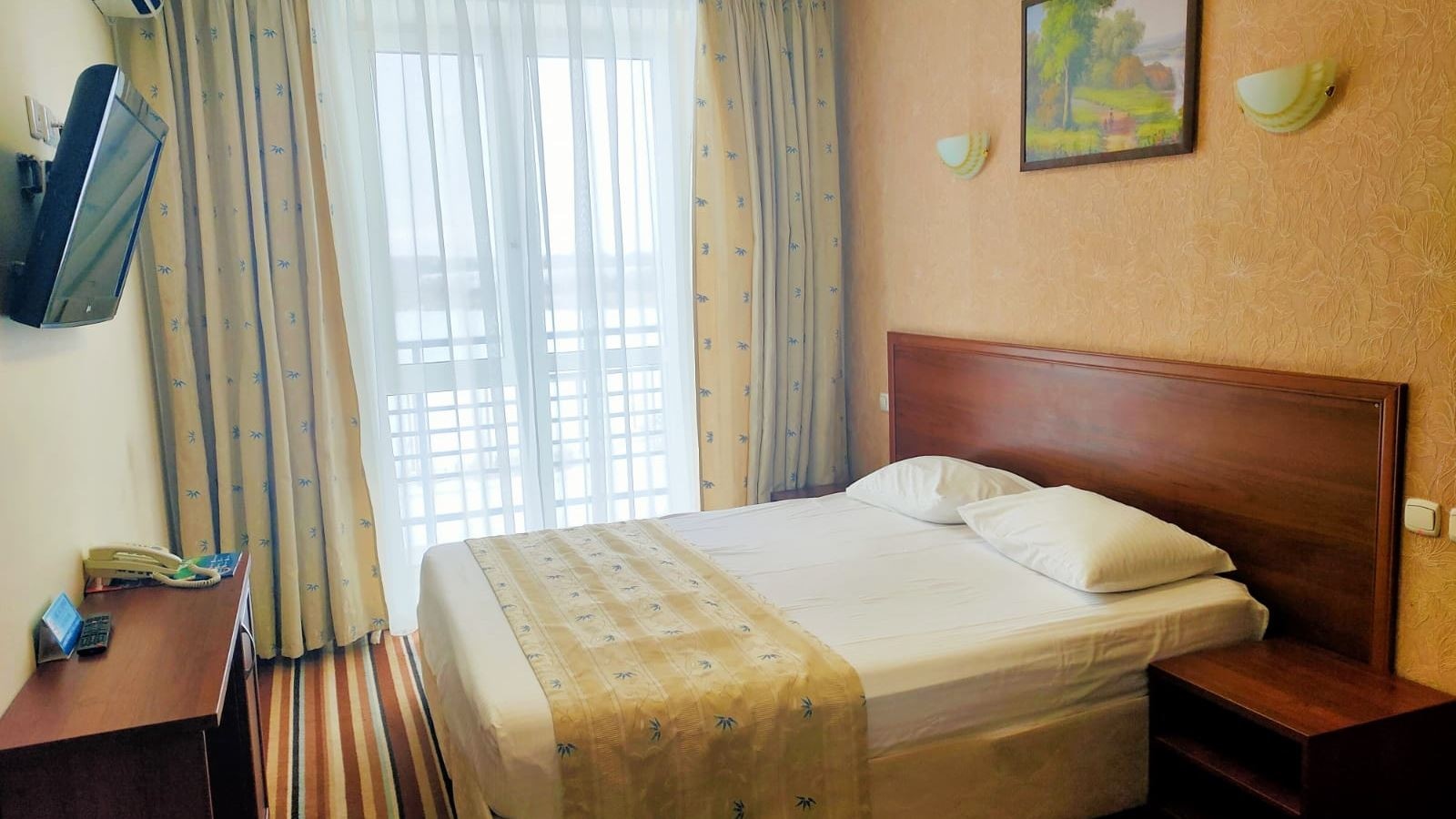 rooms-2bed-spa-hotel-source